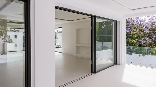 Chalet 6 habitaciones 419m² en venta - Marbella — 33