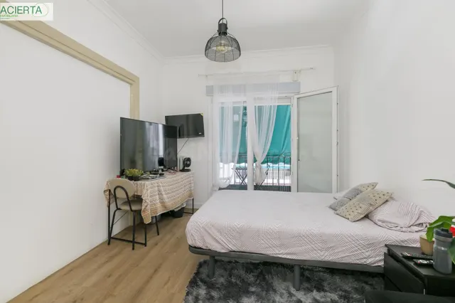 ✨ EXCLUSIVO PISO DE 253 m2 EN GRANADA CENTRO – 2.800 €/MES DE RENTABILIDAD — 5