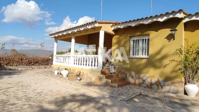 ENCANTADOR CHALET A LA VENTA - ONTINYENT - foto 4