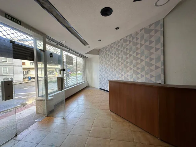 ¡Local en Venta en Rúa Cidade de Viveiro, Lugo! - foto 5