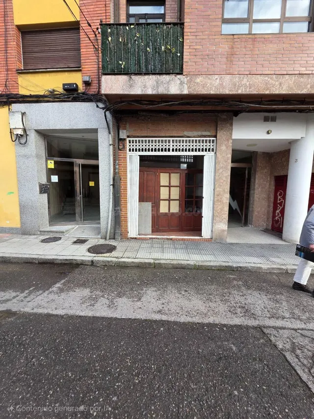 Oportunidad de Inversión: Local Comercial en Oviedo, Zona Fo - foto 3