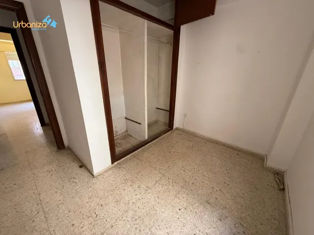 ¡¡OCASIÓN PISO PARA REFORMAR EN ZONA CENTRO!! — 24