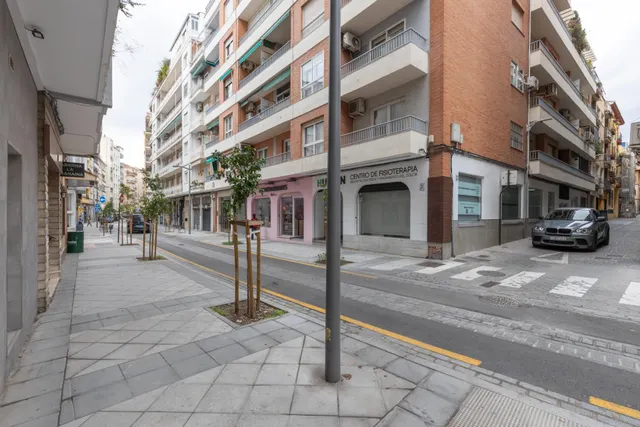 Amplio piso con garaje y trastero en el centro — 49