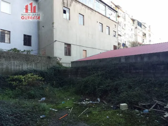 LOCAL COMERCIAL EN LA ZONA DE LAS LAGUNAS CERCA DEL CAMPUS. — 13