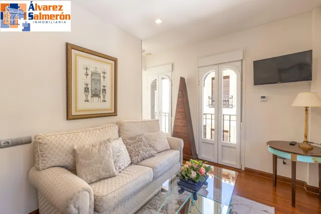 ¡CASA CON ENCANTO Y VISTAS EN PLENA PLAZA DE SANTO DOMINGO... EN EL EMBLEMÁTICO BARRIO DEL REALEJO! — 17