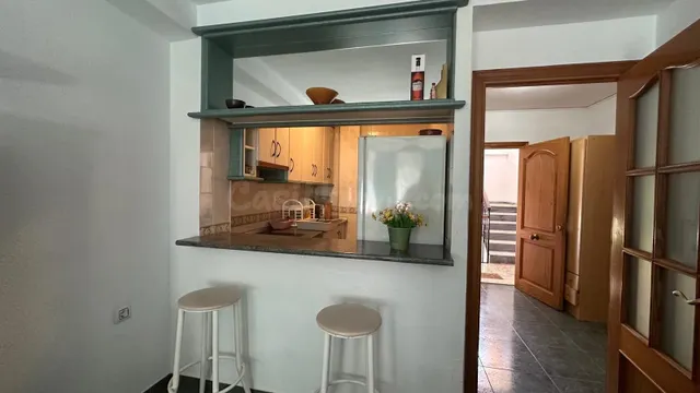 SE ALQUILA PISO PARA TODO EL AÑO – BUENAVISTA, ROQUETAS DE M - foto 4