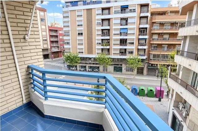 PRECIOSO PISO EN EL CENTRO DE ORIHUELA - foto 5