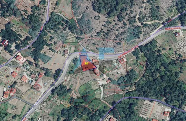 Finca urbanizable con proyecto en Moreiras (Toén), a menos d - foto 2