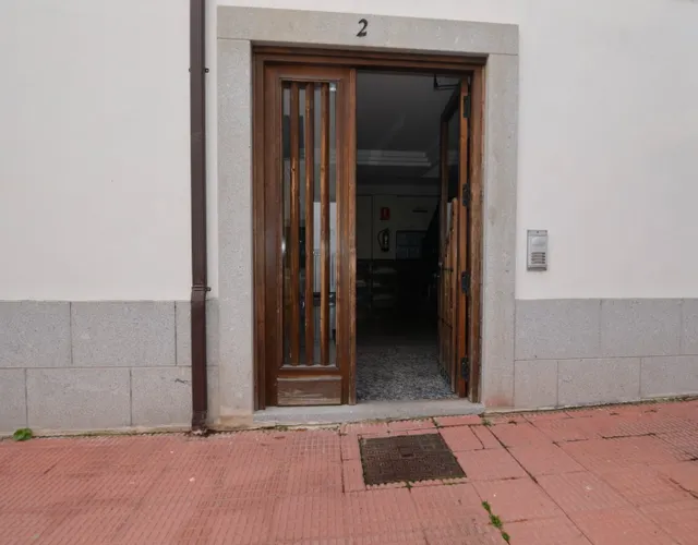 Urbis te ofrece una plaza de parking en Candelario, Salamanca — 16