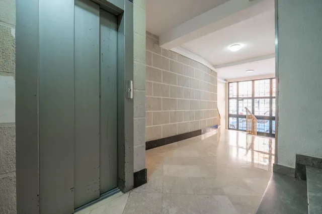 VENTA DE CÉNTRICO PISO EN CAMINO DE RONDA - GRANADA — 42