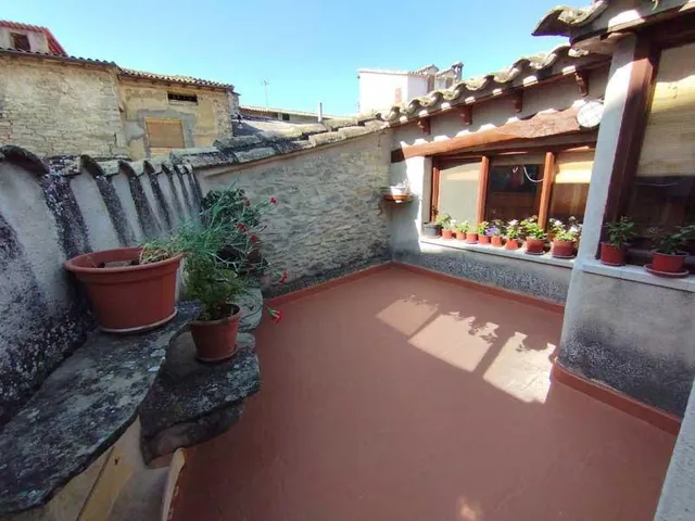 Casa totalmente rehabilitada — 33