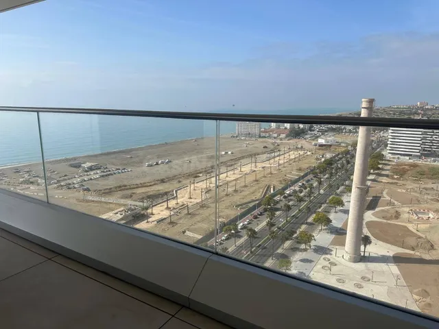 Exclusivo Apartamento de Lujo de 4 Dormitorios en Málaga Towers Vision | Vistas Infinitas al Mar Mediterráneo, Primera Linea de Playa — 5