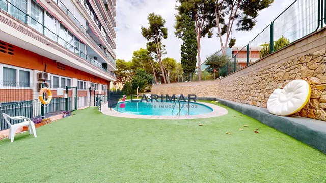 AMPLIA VIVIENDA CON GRAN TERRAZA, GARAJE Y PISCINA EN VISTAHERMOSA – ALICANTE — 50