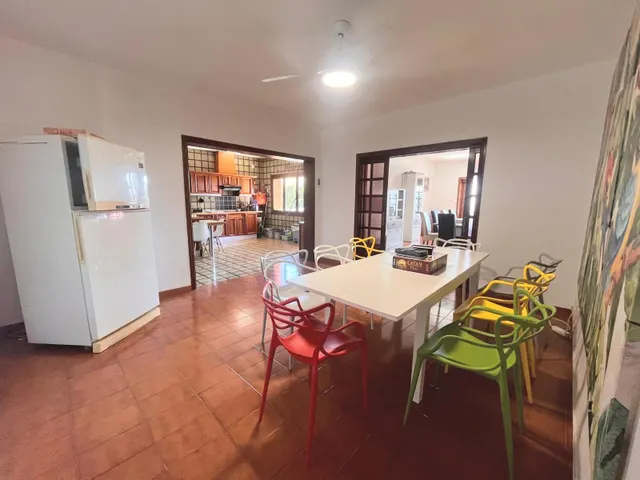 Chalet independiente, Piscina, gran garaje, aire acondicionado, gran parcela — 7