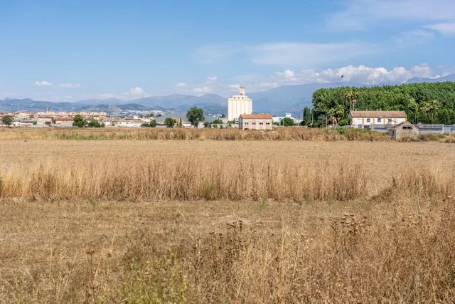 Parcela en Santa Fe (Granada). 123.000 € — 16