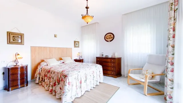 VENTA DE CHALET INDEPENDIENTE EN LA ZONA DE EL LAGAREJO, MIJAS COSTA. ¡5 DORMITORIOS Y PISCINA! — 47