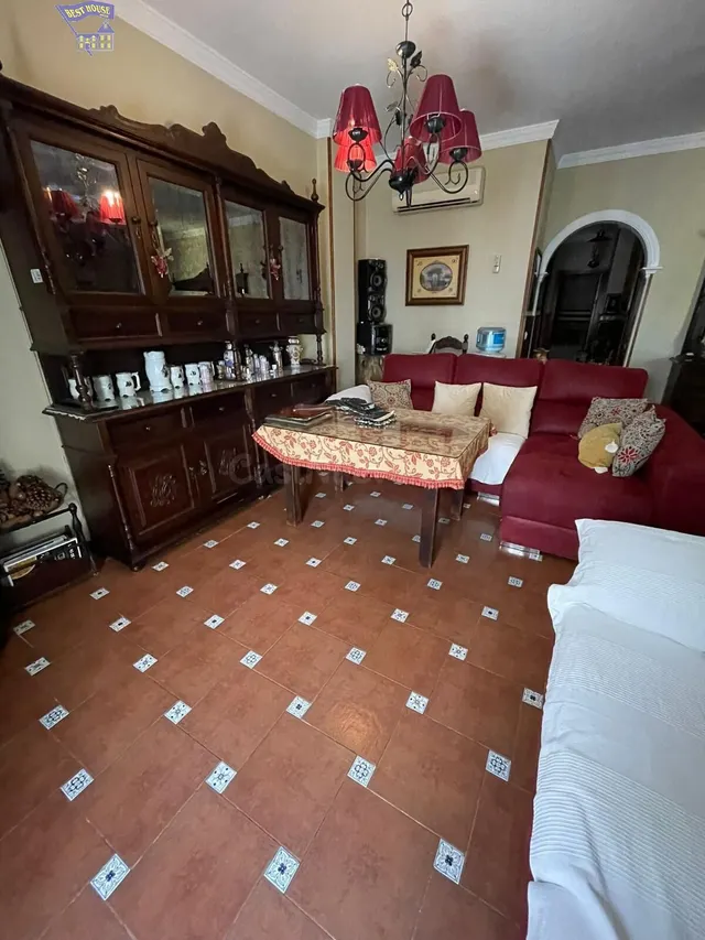SE VENDE CASA + LOCAL INDEPENDIENTE EN ZONA DE LA CUESTA DE  - foto 2