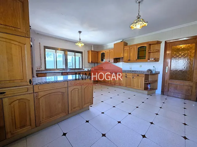Exclusivo Chalet en Hervencias, Ávila - Un Oasis de Espacio y Tranquilidad — 13