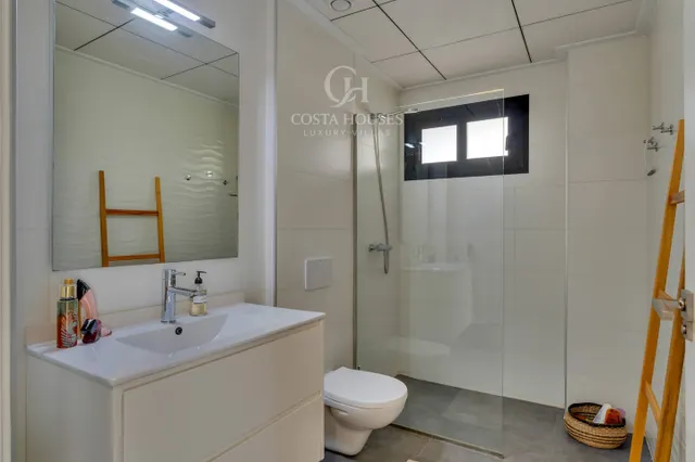 Villa aurena · arquitectura contemporanea, luz y calma mediterranea en javea — 30