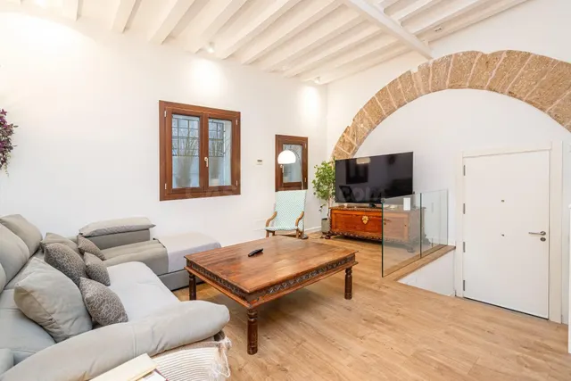 Piso en venta en Sant Jaume - foto 5