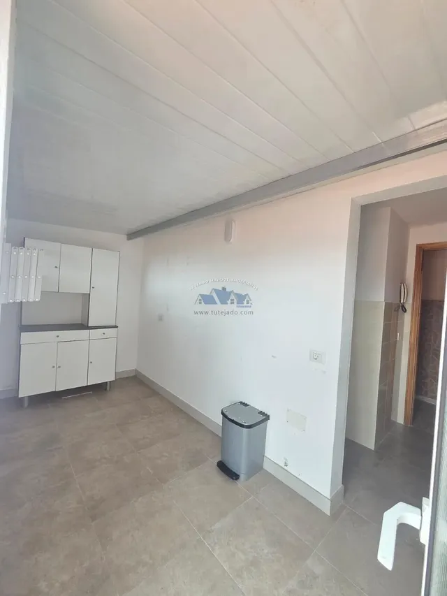 Piso en venta — 27