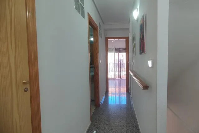 Magnífico tríplex de tres dormitorios con garaje privado en Playa Flamenca, Orihuela Costa — 23