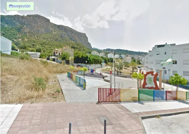 PARCELA EN UBRIQUE - ZONA LA VEGA
