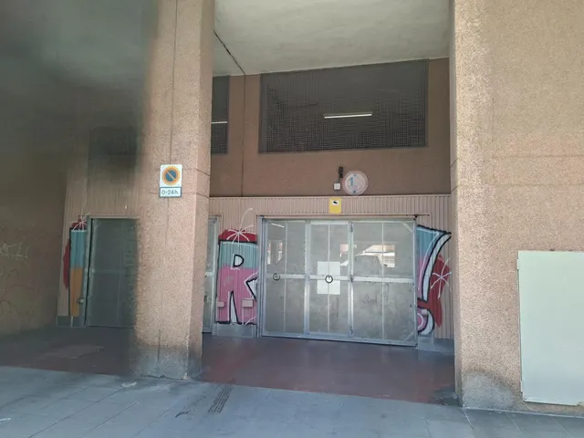 PARKING EN VENTA LA MARINA DE PORT — 13