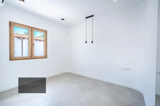 Una Villa que Enamora – Tu Refugio Privado en el Mediterráneo — 45