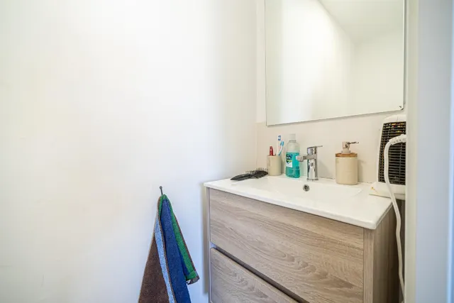 Chalet reformado con piscina, dos apartamentos independientes y garaje en Las Maravillas — 32