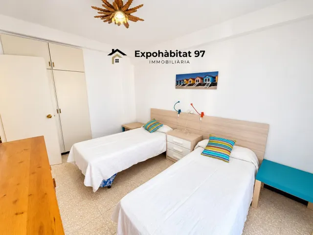 Apartamento de 2 habitaciones  con licencia turística y vistas al mar en Paseo Jaime I, Salou — 7