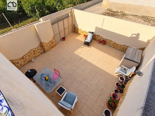 Casa adosada reformada parcela de 153m2 con 3 habitaciones, amplio patio y solárium con vistas – Benejúzar — 22