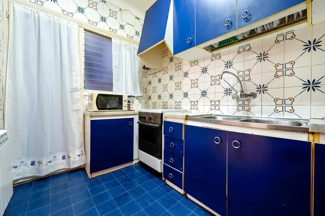 Tu nuevo hogar junto al Puerto: Amplitud y confort una de la - foto 5