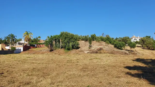 Parcela en venta - Marbella — 2