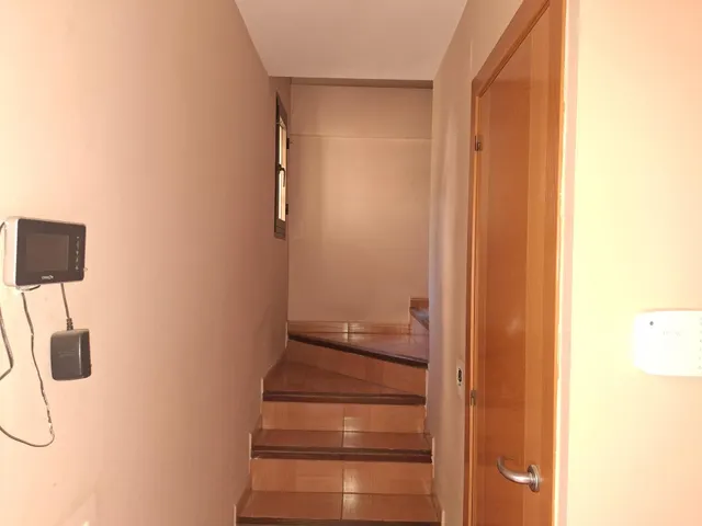 VENTA DE CHALET ADOSADO  EN CALLE SANTILLANA DEL MAR 20. BOADILLA DEL MONTE, — 13
