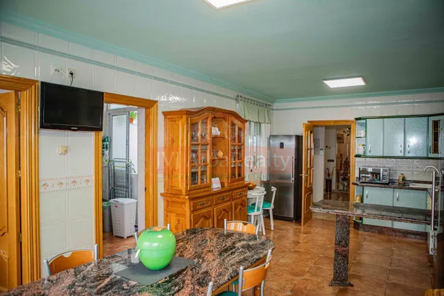 EN VENTA CASA O CHALET INDEPENDIENTE EN ZONA SAN PABLO. — 22