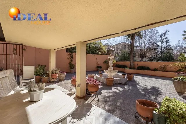 EXCLUSIVO PISO CON JARDÍN PRIVATIVO EN UNA DE LAS MEJORES URBANIZACIONES DE GRANADA — 4