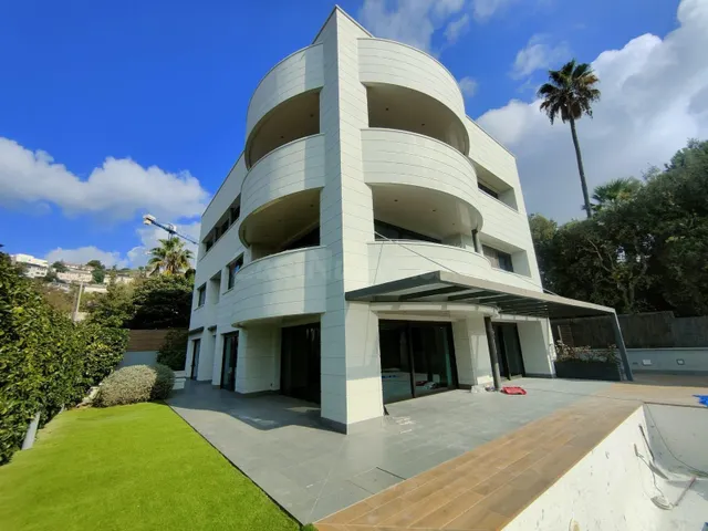 Exclusiva villa de lujo en Ciutat Diagonal, Esplugues de Llo - foto 3