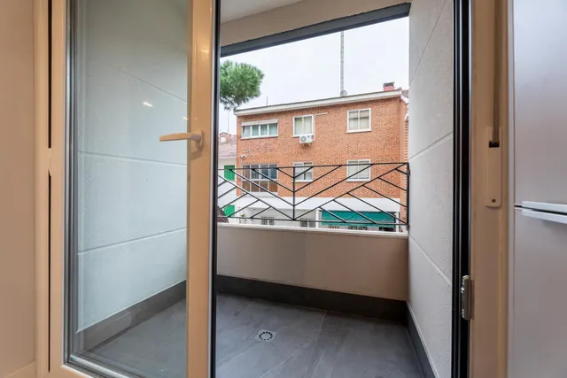 DÚPLEX DE NUEVA CONSTRUCCIÓN — 16