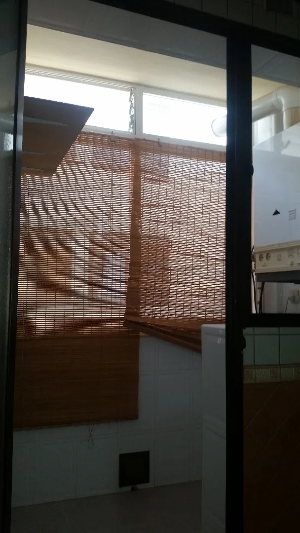 Vivienda de 120 metros más bar de 80 metros.
San Pedro. — 8
