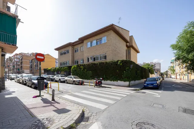 Piso de 2 dormitorios junto calle Palencia, ZAIDIN. Precio sin competencia — 10