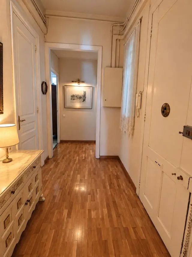Elegante vivienda de 117 m2 en finca regia en Sant Antoni (Eixample) — 7