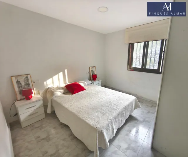 Encantadora Casa en Vilanova i la Geltrú — 40