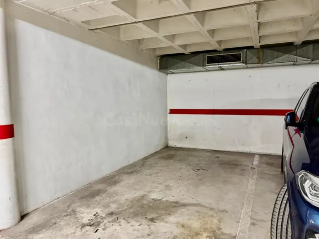 PLAZA DE PARKING EN PLANTA SUBTERRÁNEA EN BENIDORM, ZONA LEV - foto 2
