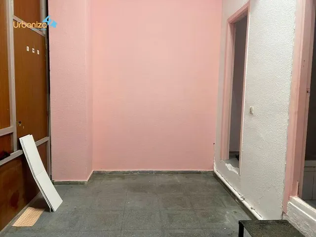 LOCAL EN MARIA AUXILIADORA CON MUY BUENA situación IDEAL PARA CUALQUIER TIPO DE NEGOCIO — 10
