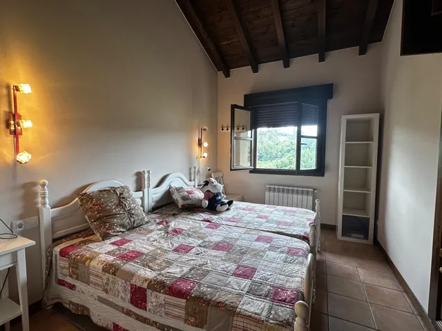 VIVIENDA INDEPENDIENTE EN ALQUILER — 25