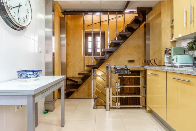 Espectacular casa con vistas directas a la Alhambra y Licencia Turística Activa en el Albaicín — 14