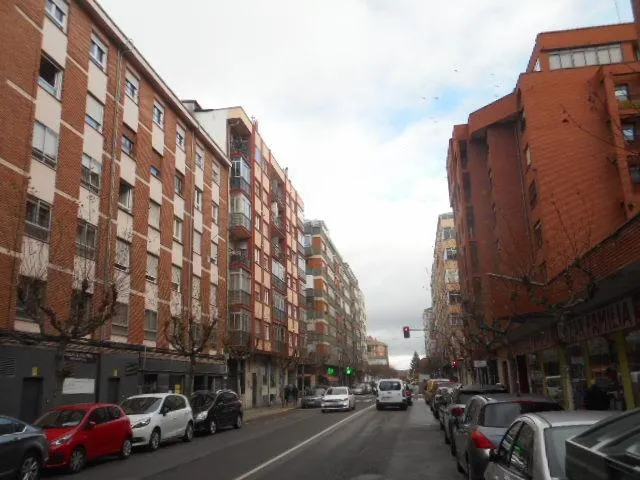 LOCAL COMERCIAL EN LEON — 9