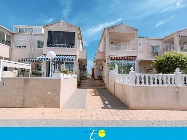 MAGNIFICO BUNGALOW DE PLANTA ALTA CON PISCINA COMUNITARIA, I - foto 4