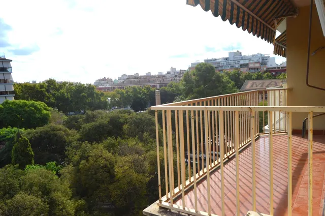 AMPLIO PISO DE CUATRO habitaciones EN ZONA PLAZA PARIS/ESCORXADOR — 15